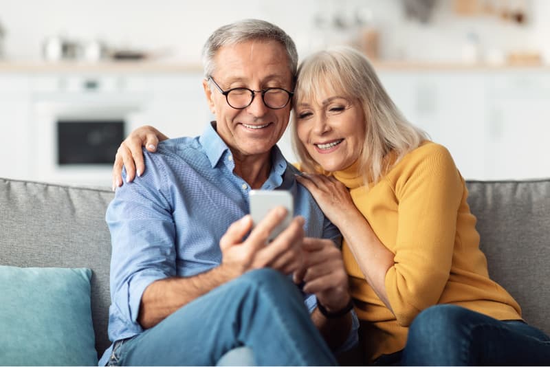 Seamlessly connect with financial advisors